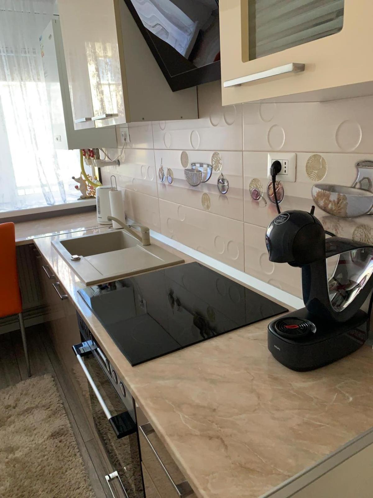 Rose Apartment Piatra Neamţ 外观 照片