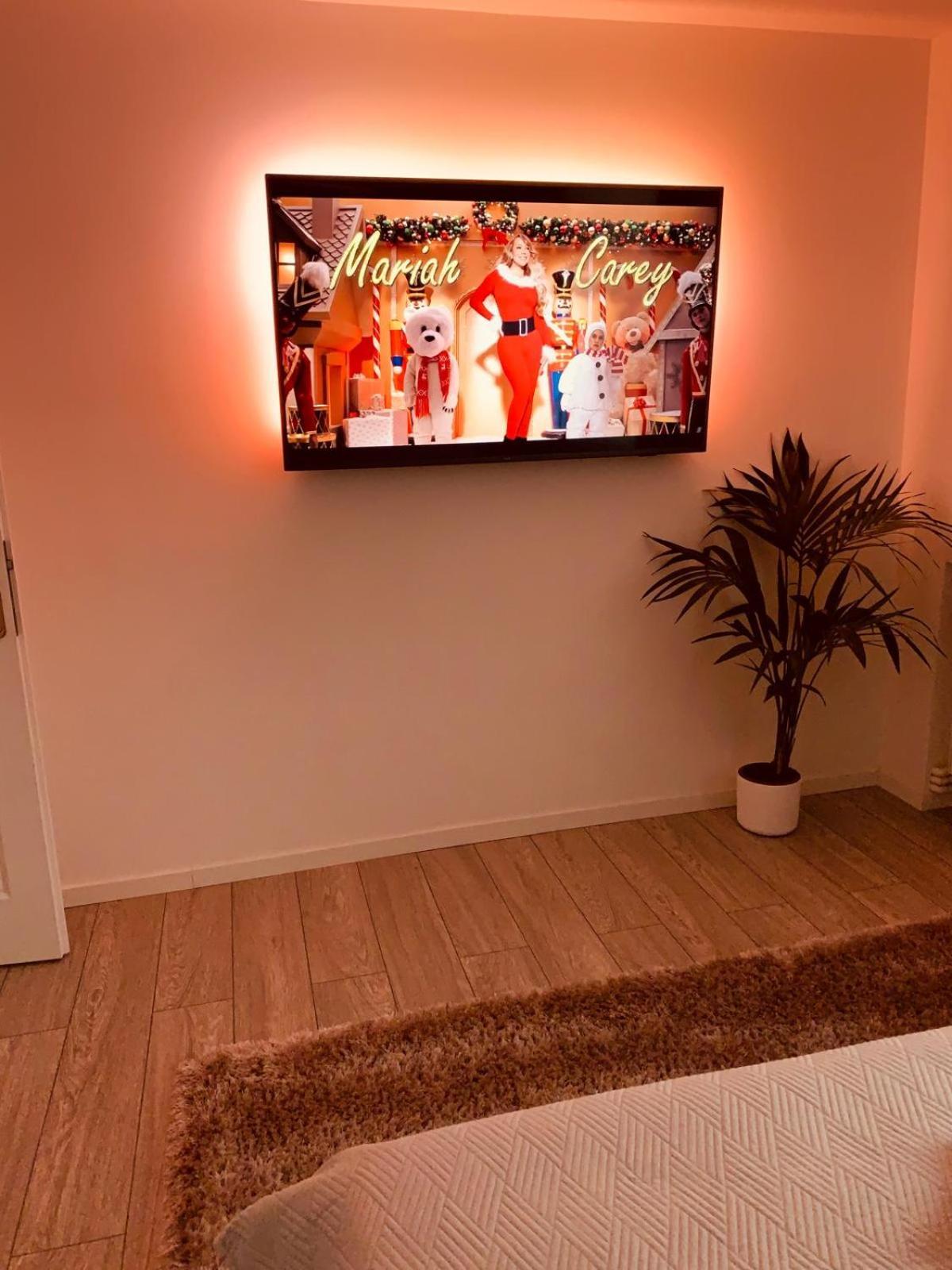 Rose Apartment Piatra Neamţ 外观 照片